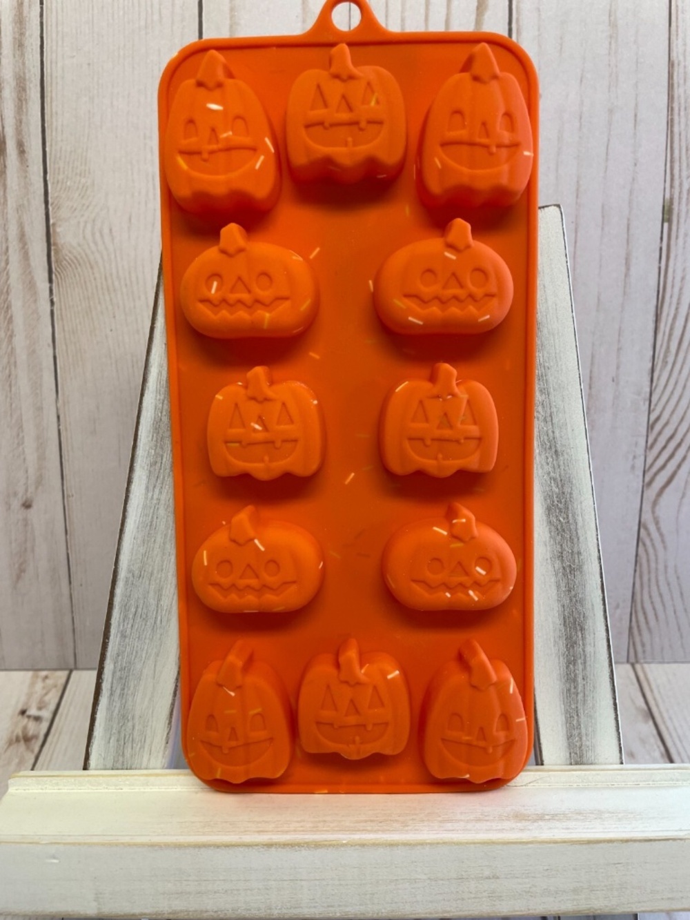 Silicone Shaped Candy Mold Chocolate Gummy Ice Fall Pumpkin Jack O Lanterns NEW